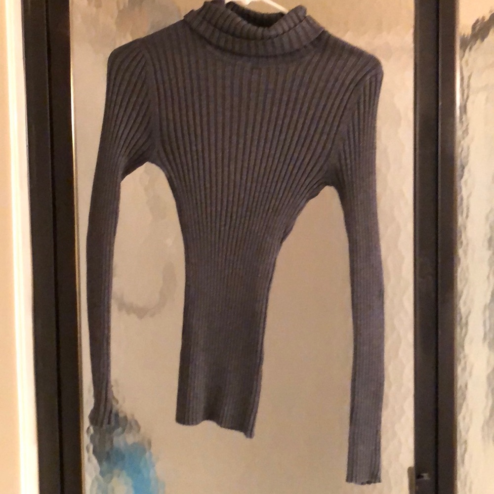 Gray Turtle Neck Top